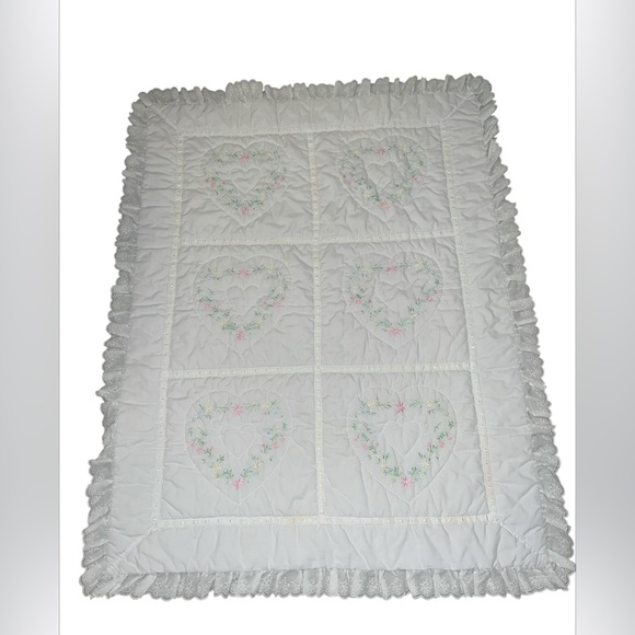 Vintage Rare House Of Hatten White Embroidered Hearts Baby Quilted Blanket+ Flaw